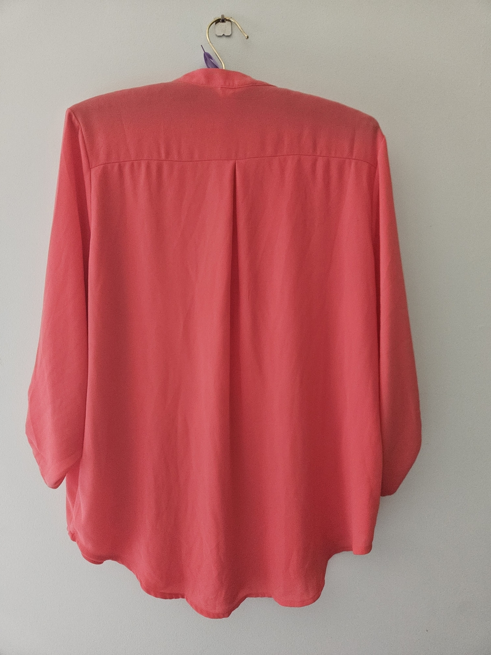 Lush Coral Split-Neck Roll-Sleeve Blouse Size Medium - Picture 3 of 7